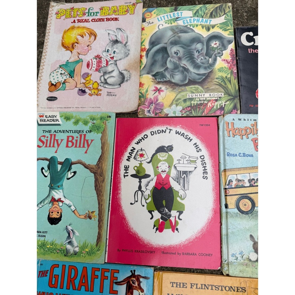 Vintage Childrens Books Lot: Clifford, Flintstones, Little Golden Book More - Picture 4 of 7